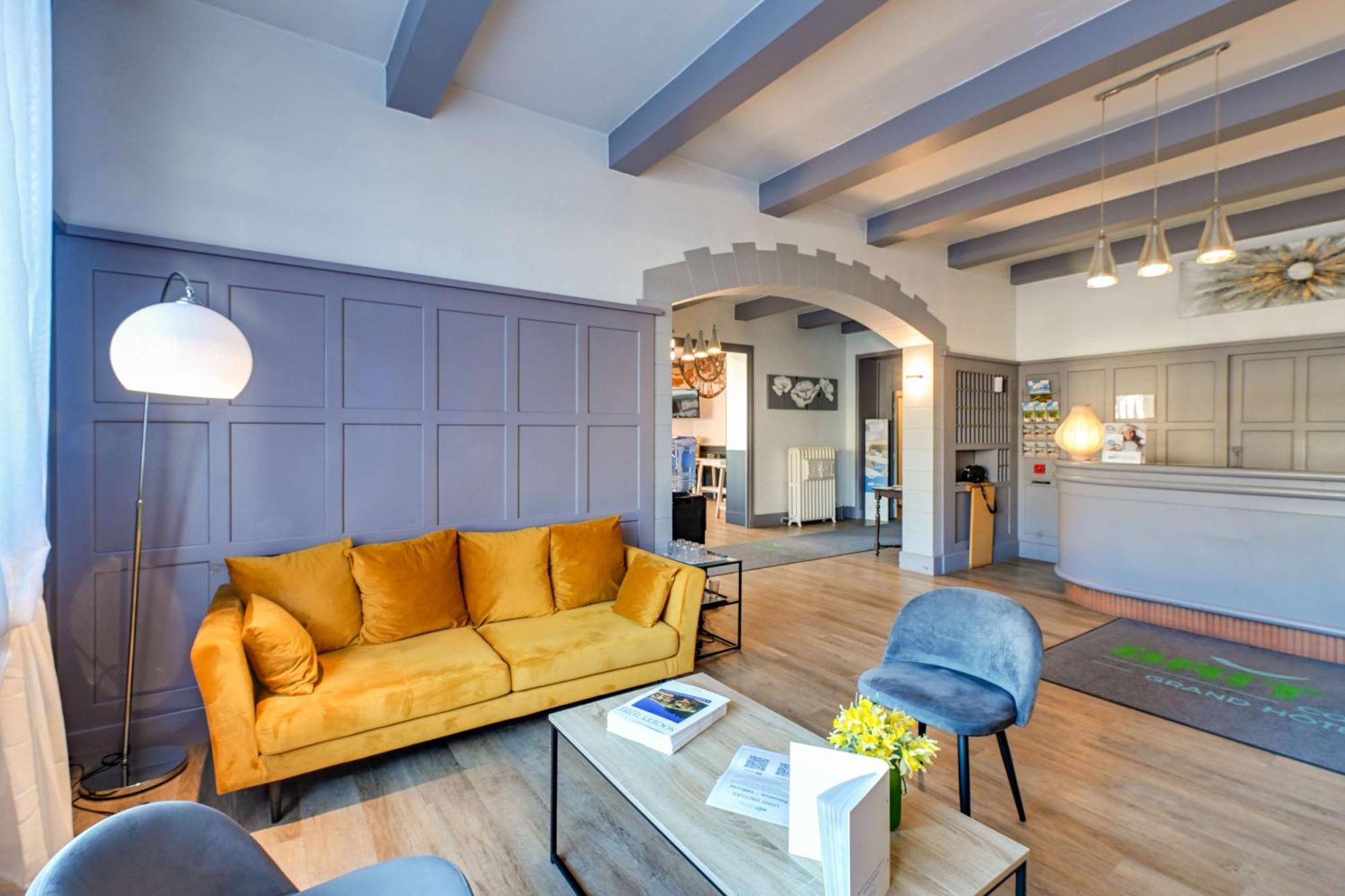 Brit Hotel Roanne - Le Grand Hotel Εξωτερικό φωτογραφία