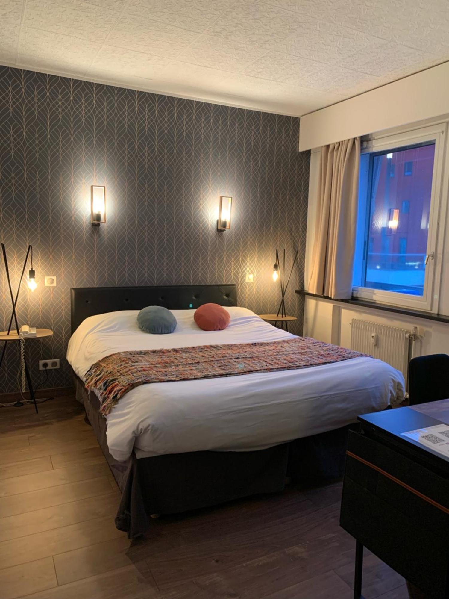Brit Hotel Roanne - Le Grand Hotel Εξωτερικό φωτογραφία